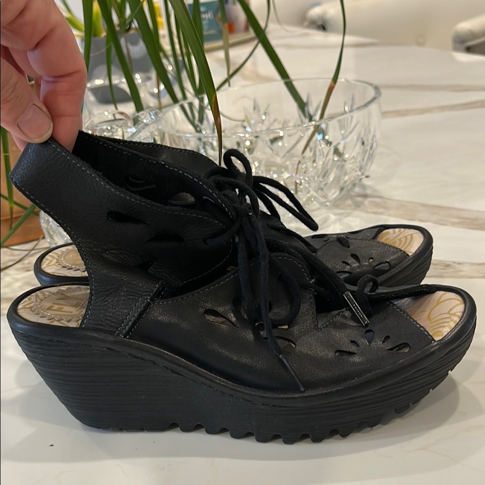 VGUC Fly London yend 2.5” inch total height leather wedge lace up black sandals